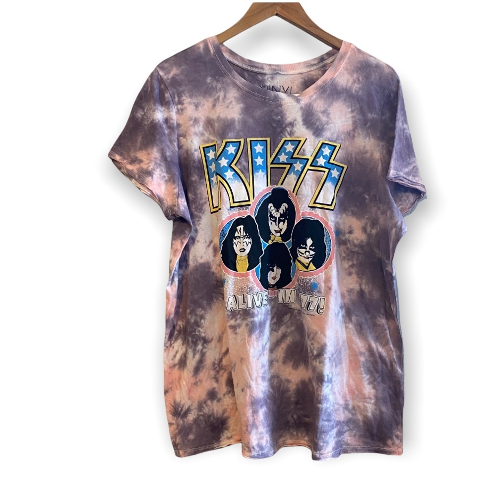 Kiss Pink Purple Tie Dye Graphic Tee NWT Size 2X